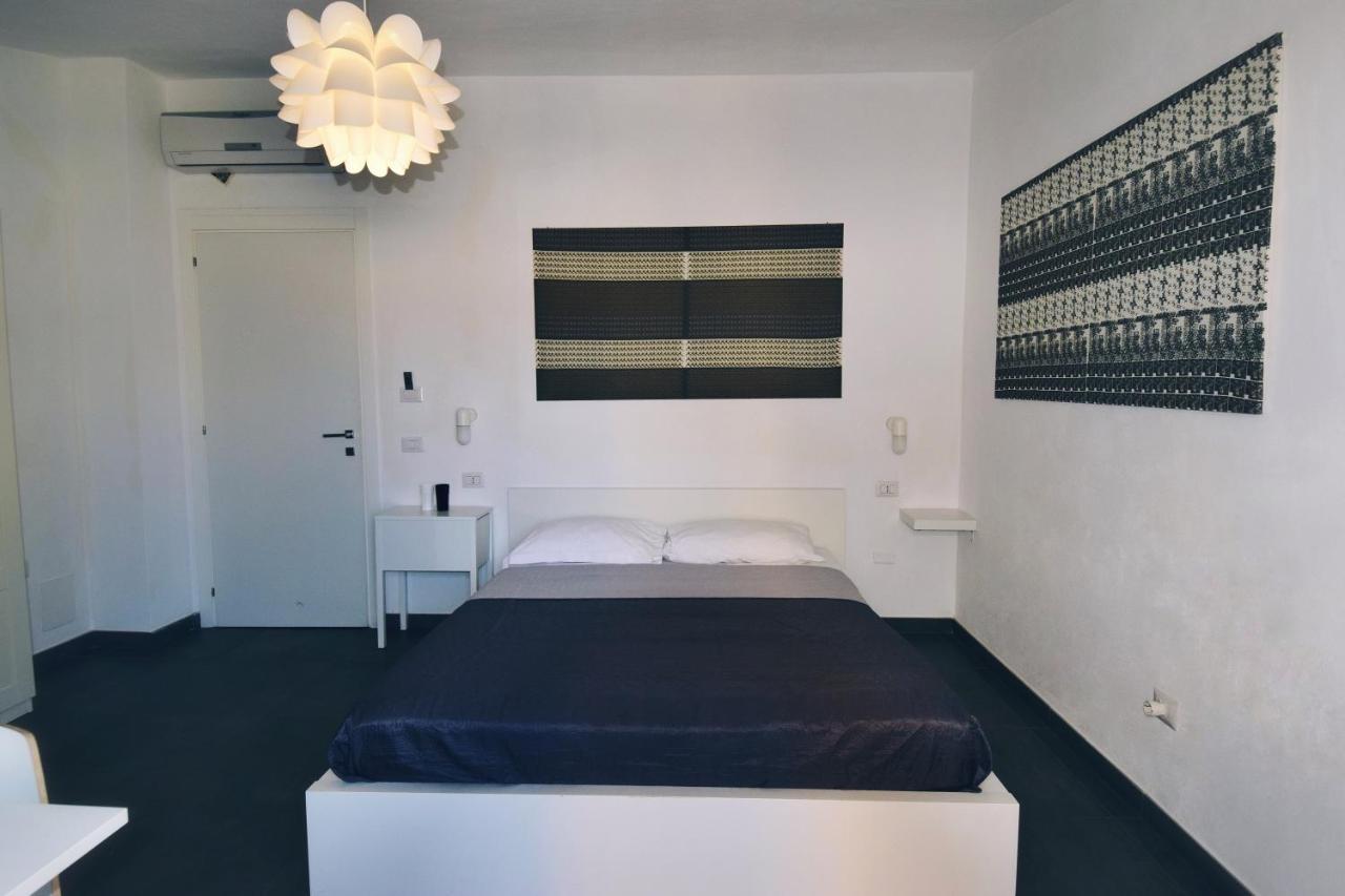Accomodation Libertino トロペーア エクステリア 写真